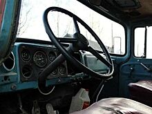 Какими были салоны в советских грузовиках ЗИЛ-130 и ЗИЛ-157