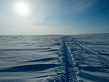 В Омске любителей ледяной горки не остановила даже случившаяся на ней смерть