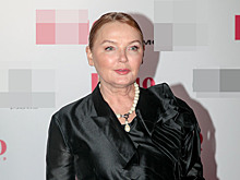 «Накануне еще репетировала»: Вербицкая рассказала, как смерть Алентовой изменила спектакль в Театре Пушкина