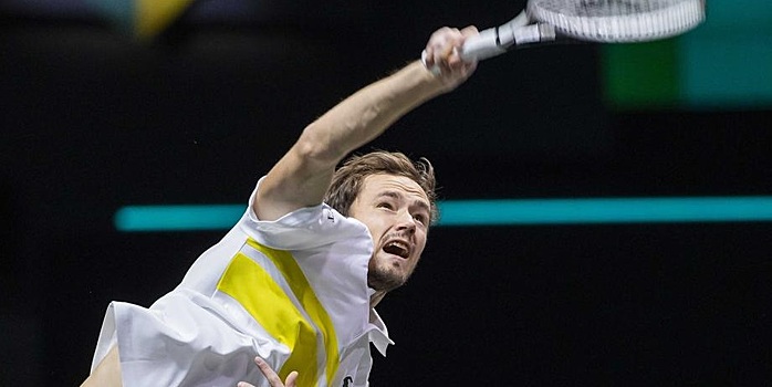Медведев вышел в третий финал турнира ATP в сезоне