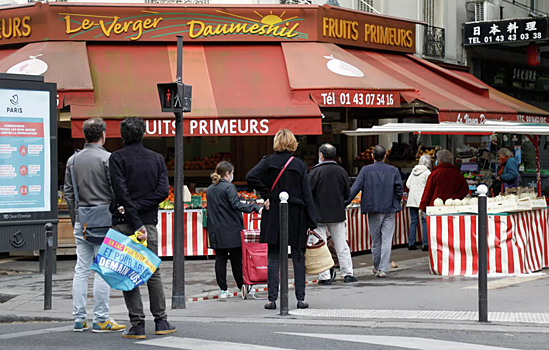 Магазины с кондиционером во Франции будут штрафовать за открытые двери