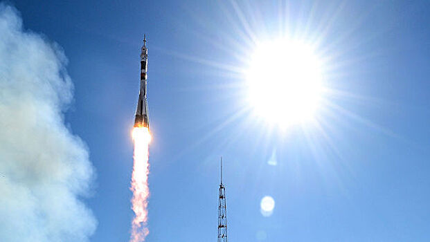 Рогозин обсудил с главой НАСА предстоящий запуск "Союза" и лунную программу