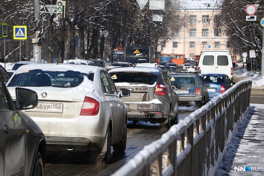 Нижегородские водители потеряли в прошлогодних пробках целую неделю