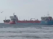 В Мраморном море у Стамбула столкнулись два нефтяных танкера