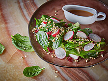 Лаймовый ризотто, смузи-боул и еще 7 весенних зеленых блюд от известных шеф-поваров