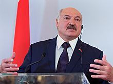 Лукашенко потребовал жесткой дисциплины, чтобы не повторить путь Украины