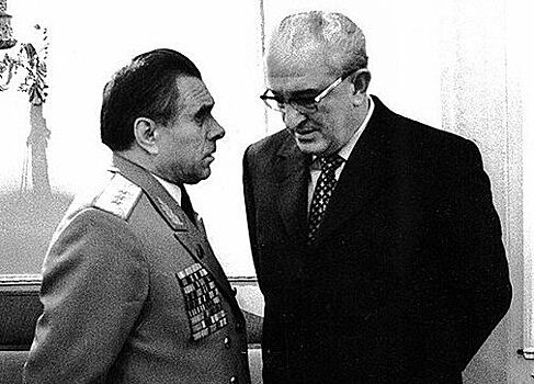 «Заговор Андропова»: почему Брежнев разрешил Щёлокову арестовать «шефа» КГБ
