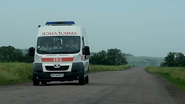 На Украине 13 человек попали в больницу из-за отравления на свадьбе