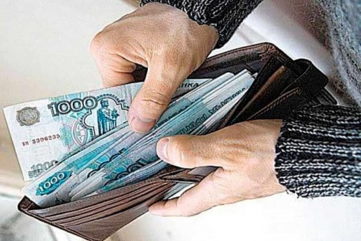 Работодатели Омска предлагают зарплаты на 4% ниже, чем в среднем по России