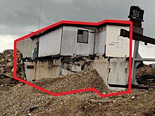 Три заброшенных строения демонтировали рядом со зданием МГУ