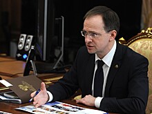 В Екатеринбург приехали глава Минкульта Владимир Мединский и режиссер Никита Михалков