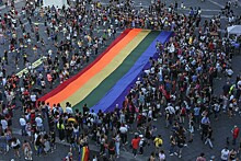 В Госдуме назвали условие для разрешения гей-парадов