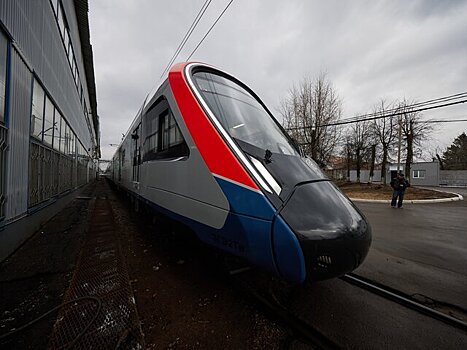 Старовойт: число беспилотных авто вырастет до 1700 в России к 2030 году