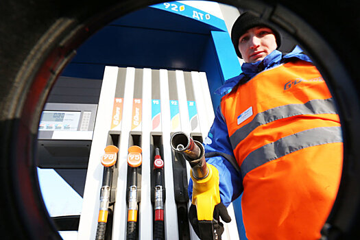 Эксперты объяснили рост цен на бензин в России