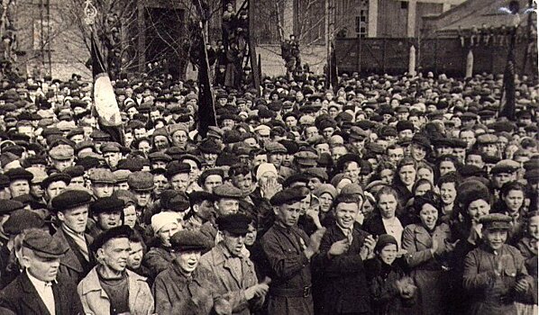 Первый, долгожданный: как Ижевск встретил День Победы 9 мая 1945 года