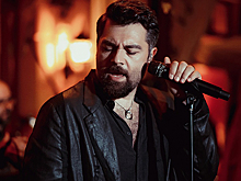 «Не понимаю, что с этим делать»: Алексей Чумаков рассказал, как тратит гонорары