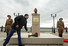 Инициатор установки бюста Сталина в Сургуте объявил сухую голодовку