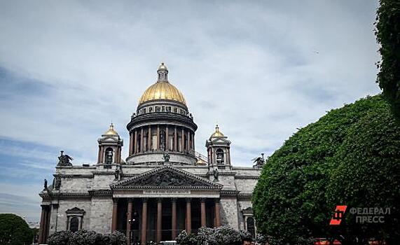 В Петербурге мужчину убили за просьбу надеть маску
