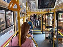 В России предложили штрафовать тех, кто не уступает место в общественном транспорте