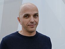 Солист группы «Непара» Александр Шоуа осудил сбежавших из России коллег