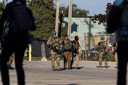 Суд запретил Трампу вводить войска в Чикаго