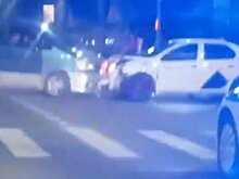 В Пензе автомобиль такси попал в аварию