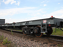 "Ведомости": РЖД через три года смогут перевозить грузы в тяжелых вагонах