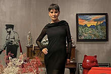 Коуч Ирина Хакамада опубликовала фото в полупрозрачном платье