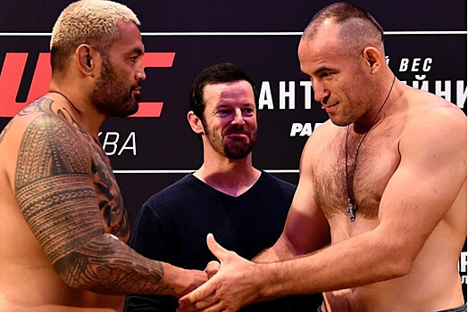 UFC Fight Night в Москве: Хант оказался тяжелее Олейника