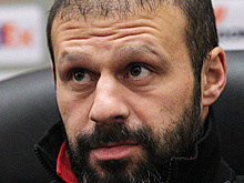 "Рубин" готов принять Карадениза в тренерский штаб