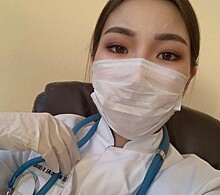 Проект «Лица в масках» рассказывает о молодых врачах