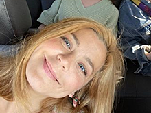 Пегова спела с Монеточкой и Буруновым в дорожном дуэте