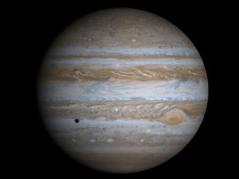 Juno помог определить природу "полосатости" Юпитера