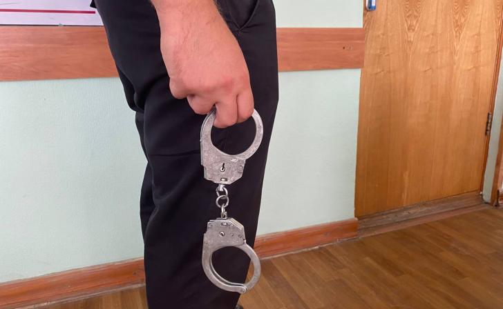 В Тольятти задержаны двое мужчин, которые похитили у старушки 500 тыс. рублей