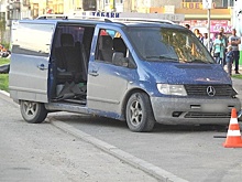 Екатеринбуржец погиб под колесами своего Mercedes