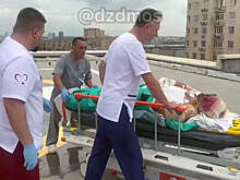 Военкора Евгения Поддубного привезли в НИИ имени Склифосовского