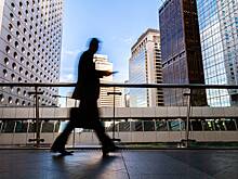 Работники по всему миру лишились должностей из-за ИИ. Почему их позвали обратно?