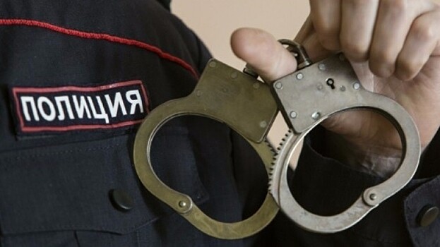 В управляющих компаниях Петербурга прошли обыски