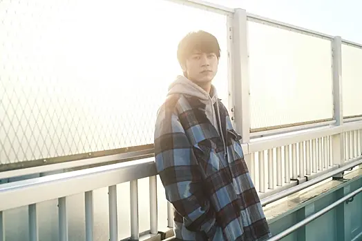 Пропавшего 24-летнего певца и актера нашли мертвым