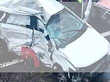 Москвич выехал из салона на новой машине и влетел в грузовик