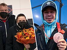 Валиева пробежала мимо фанатов, Елистратов позировал с бронзой. Фото встречи олимпийцев