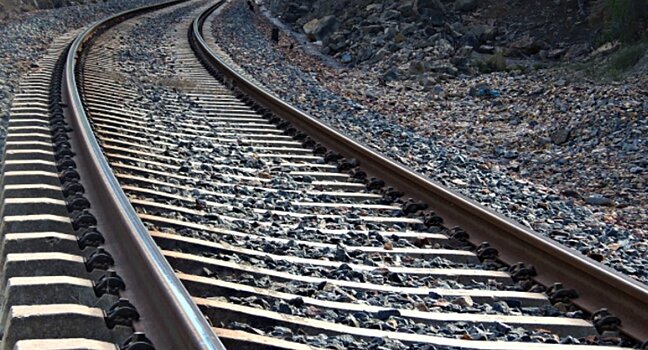 Что делать водителю при вынужденной остановке на ж/д рельсах?