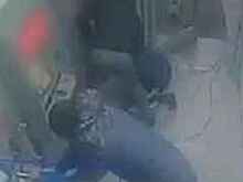 Более 40 миллионов рублей стали добычей взорвавших банкомат злоумышленников