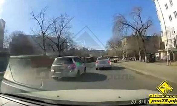 «Моментальная кара за обгон по встречной на Постышева»