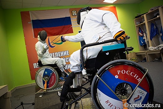 Мама Александра Кузюкова: "Мой сын после тяжелейшей травмы надеялся встать на ноги, но стал сильнейшим фехтовальщиком на коляске"