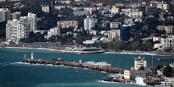 Сочи и Калининград: Россияне скупают жилье у моря