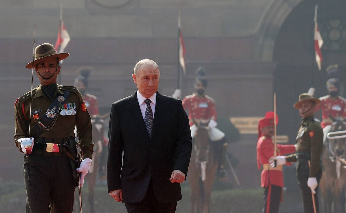 Китай прокомментировал визит Путина в Индию