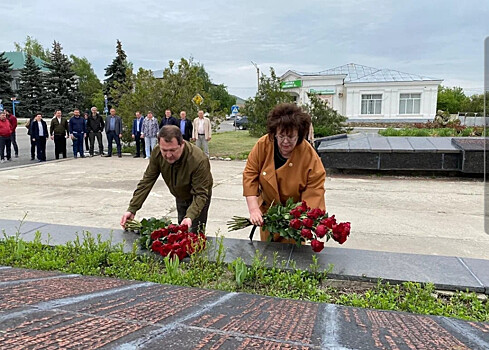 Тамбовские строители восстановят в Новойадаре воинский мемориал