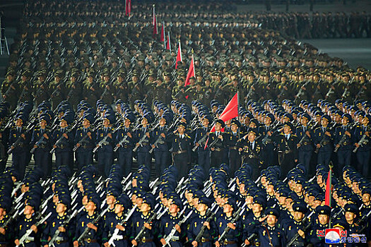 В Южной Корее связывают вспышку COVID-19 в КНДР с военным парадом