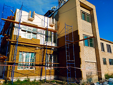 Дом культуры "Юность" в Волжском районе обретает новый вид